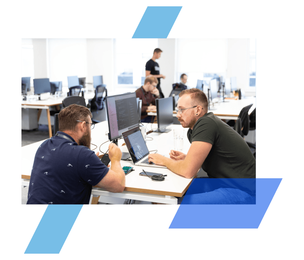 stockimage-servicespage-monitor